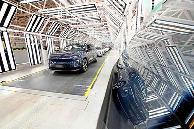 合肥 向“新能源汽車第一城”全速競逐，零部件產(chǎn)業(yè)崛起成關(guān)鍵引擎